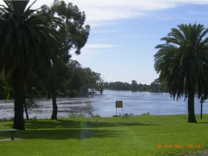 2 Dean Court, Mildura VIC 3500