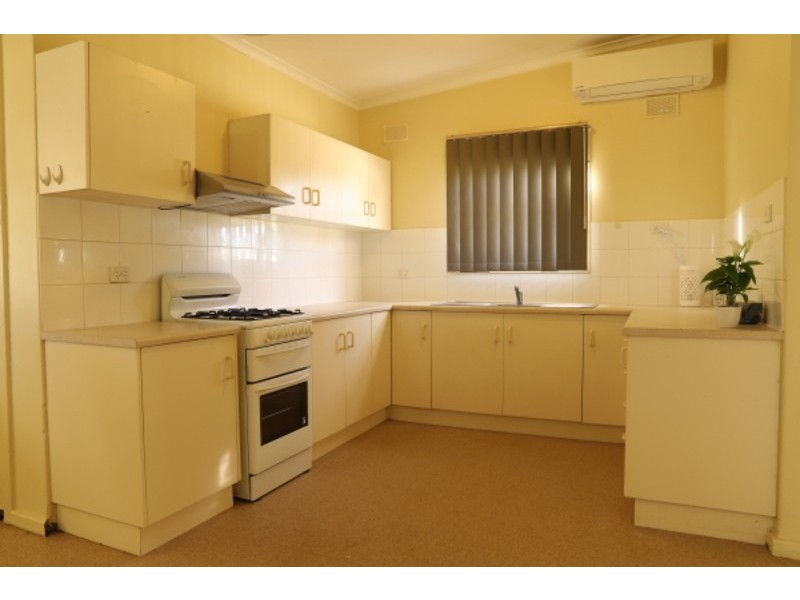 28 Bristol Crescent, Taperoo SA 5017