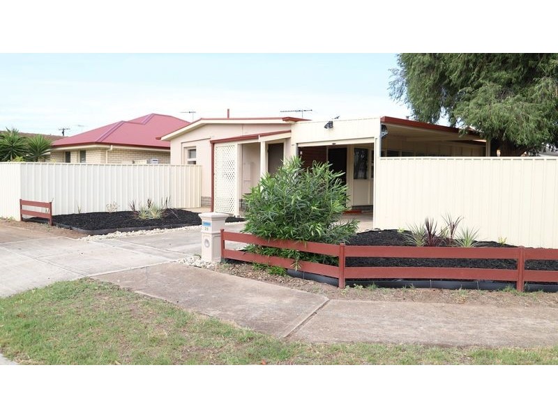 28 Bristol Crescent, Taperoo SA 5017
