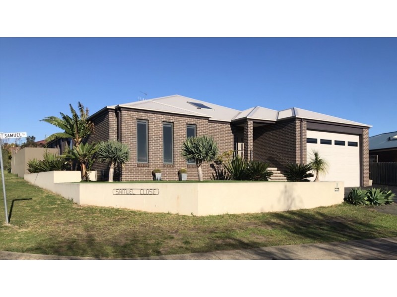 1 Samuel Close, Bell Park VIC 3215