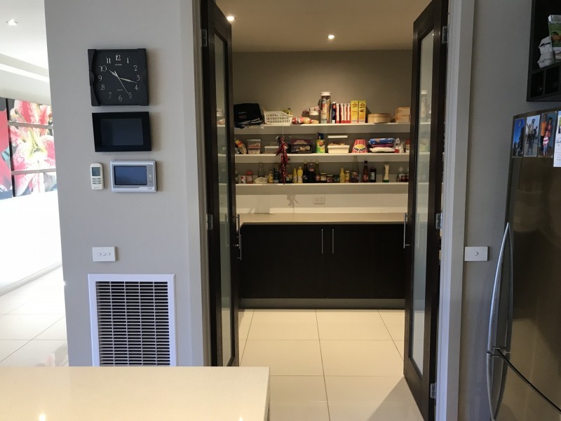1 Samuel Close, Bell Park VIC 3215