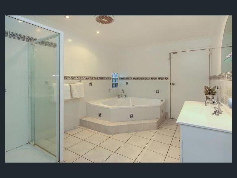 23 Poplar Street, Kirwan QLD 4817