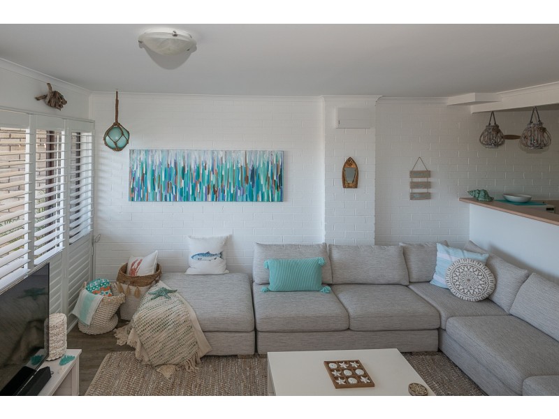 14/1 Calton Road, Batehaven NSW 2536