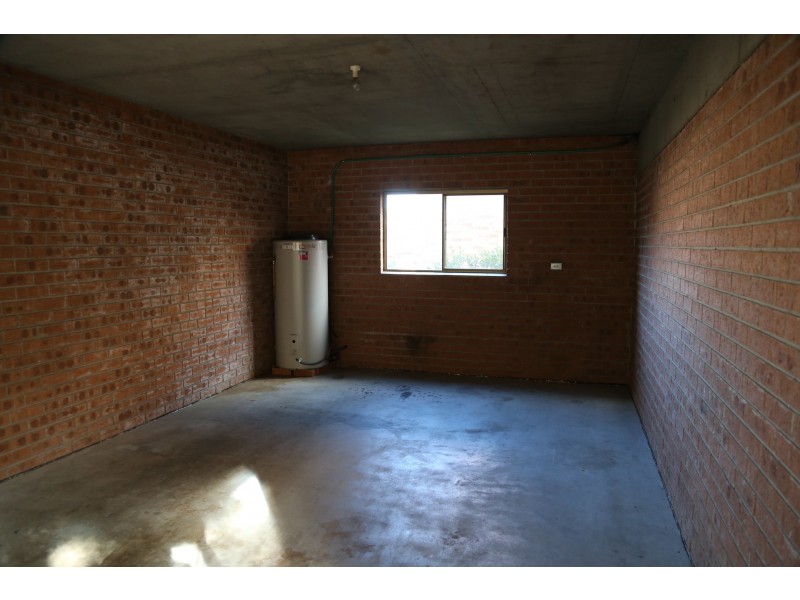 2/10 Underwood Street, Corrimal NSW 2518