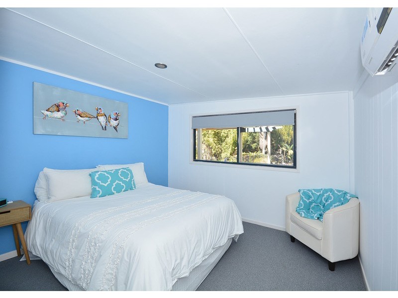 44 Senorita Parade, Urangan QLD 4655