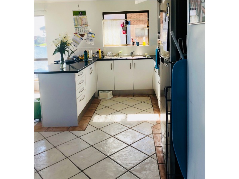 5/5 Jodie Court, Mermaid Waters QLD 4218