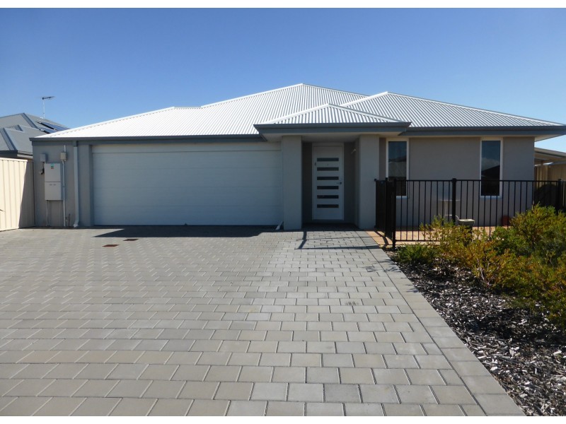 45 Hokitika Drive, Dudley Park WA 6210