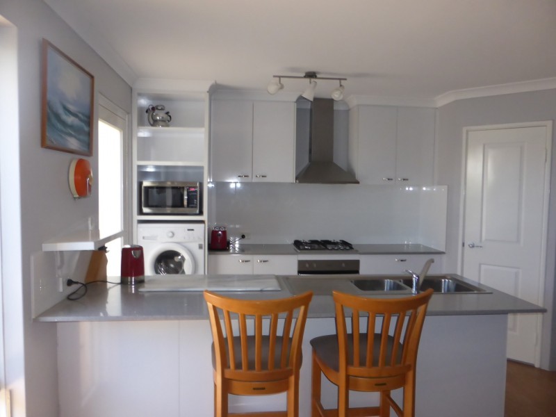 45 Hokitika Drive, Dudley Park WA 6210