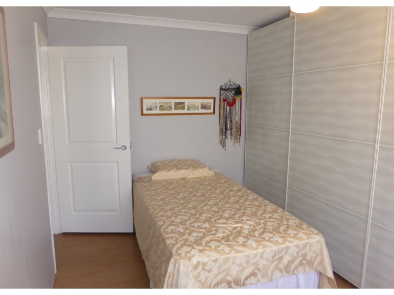 45 Hokitika Drive, Dudley Park WA 6210