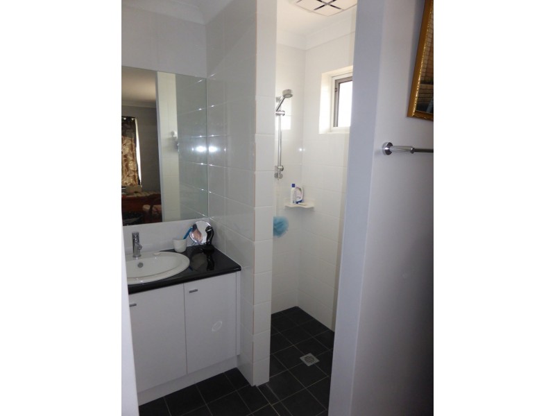 45 Hokitika Drive, Dudley Park WA 6210