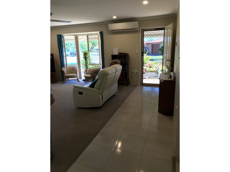 297/6 Melody Court, Warana QLD 4575