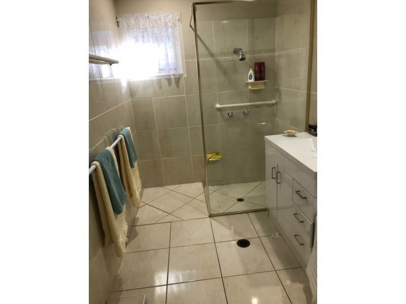 297/6 Melody Court, Warana QLD 4575