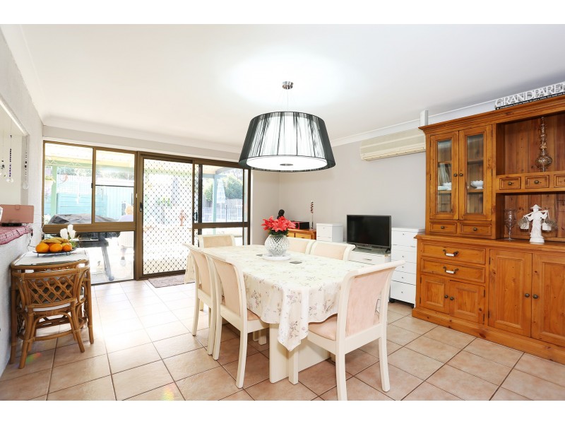 4 Shiraz Court, Wilsonton Heights QLD 4350