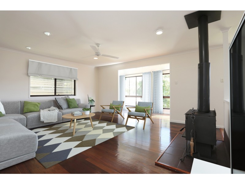 15 Riversleigh Road, Beachmere QLD 4510