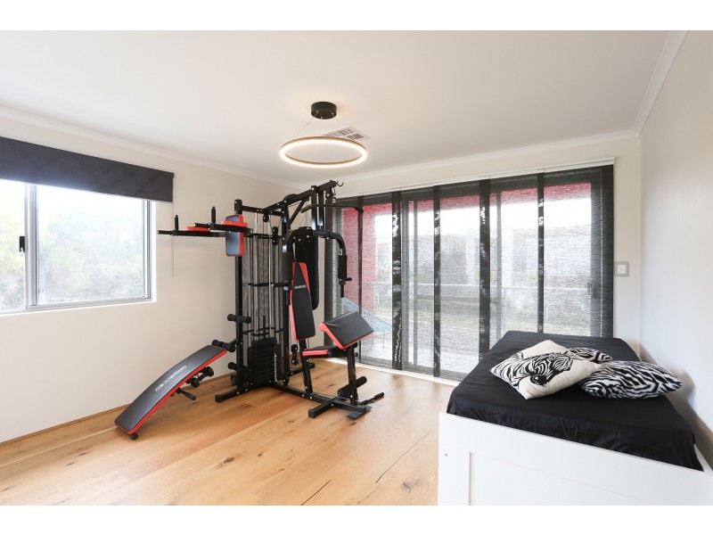 19 Birrigon Loop, Swanbourne WA 6010