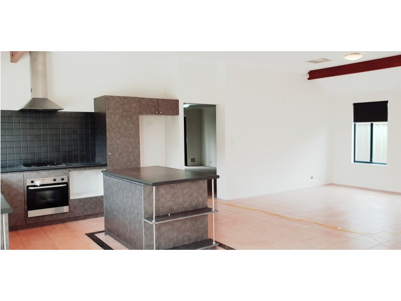 14 Pyrenees Lane, Merriwa WA 6030