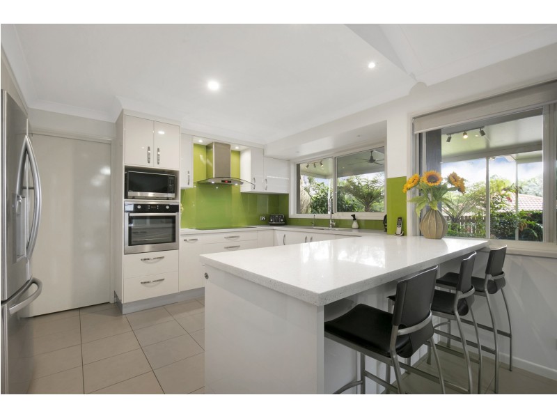 74 Dove Tree Crescent, Sinnamon Park QLD 4073