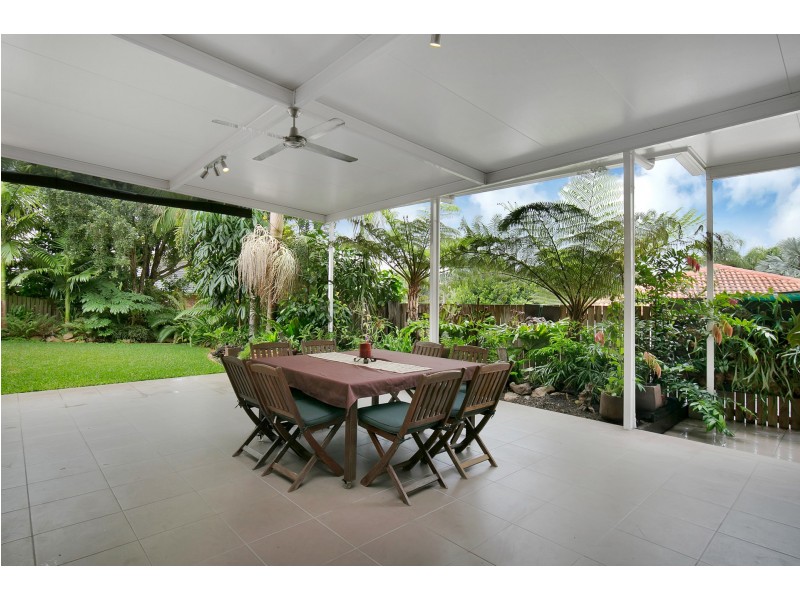 74 Dove Tree Crescent, Sinnamon Park QLD 4073
