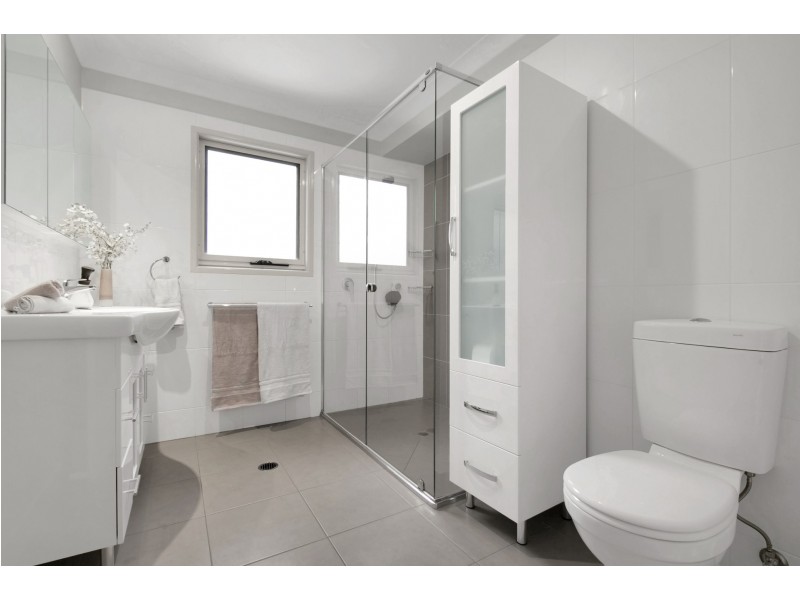 74 Dove Tree Crescent, Sinnamon Park QLD 4073