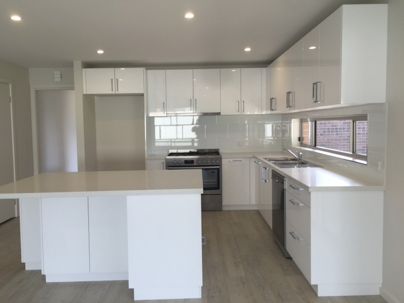 94 Cornwall Avenue, Hamilton Valley NSW 2641