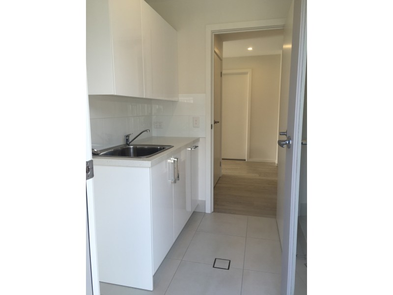 94 Cornwall Avenue, Hamilton Valley NSW 2641