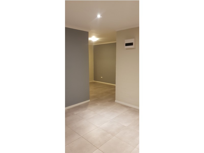 8/15 Charles Street, Queanbeyan NSW 2620