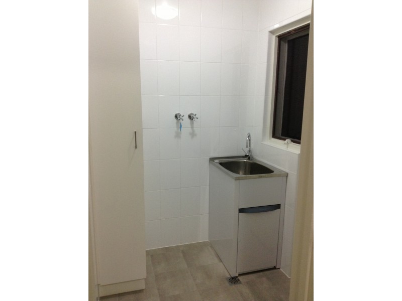 8/15 Charles Street, Queanbeyan NSW 2620