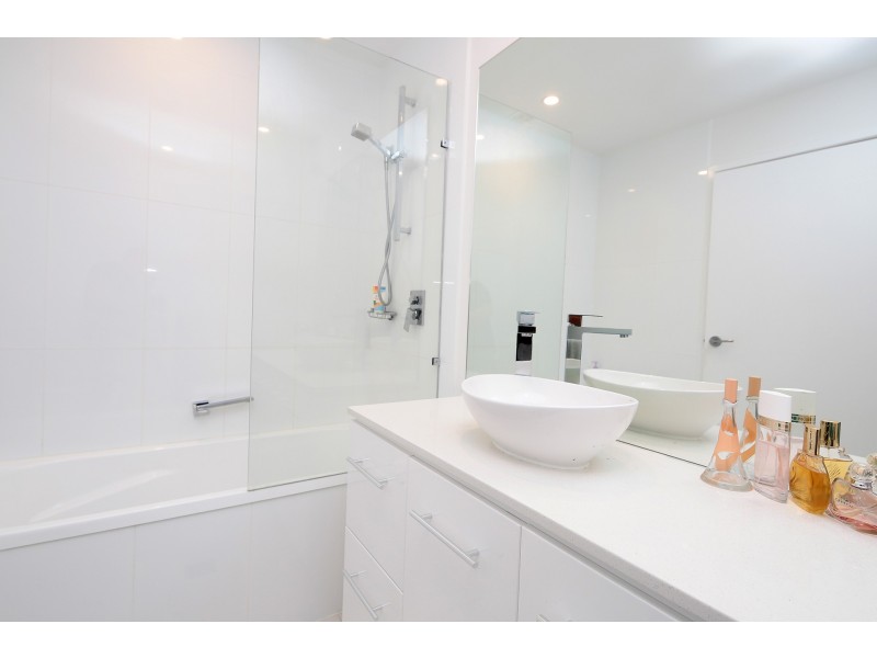 46/105 Barbaralla Drive, Springwood QLD 4127