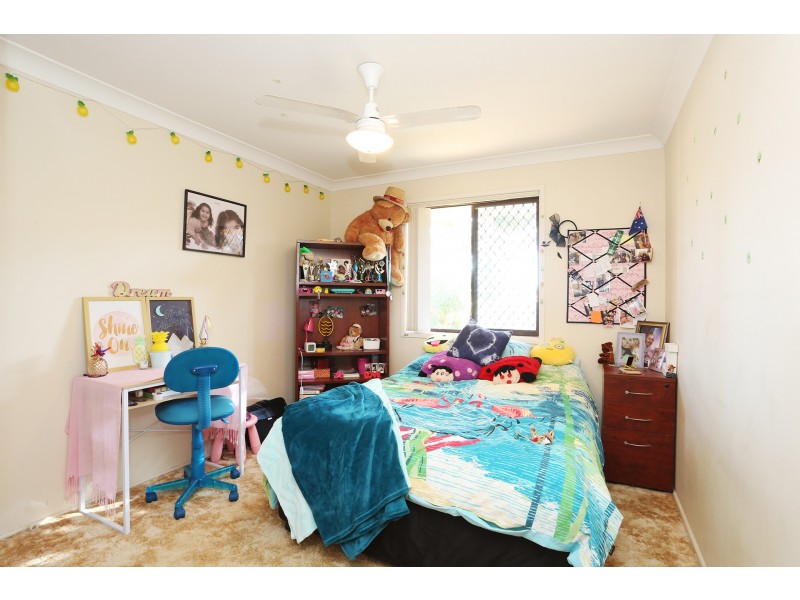 2 Teraglin Street, Manly West QLD 4179