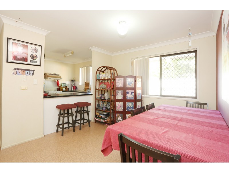 2 Teraglin Street, Manly West QLD 4179