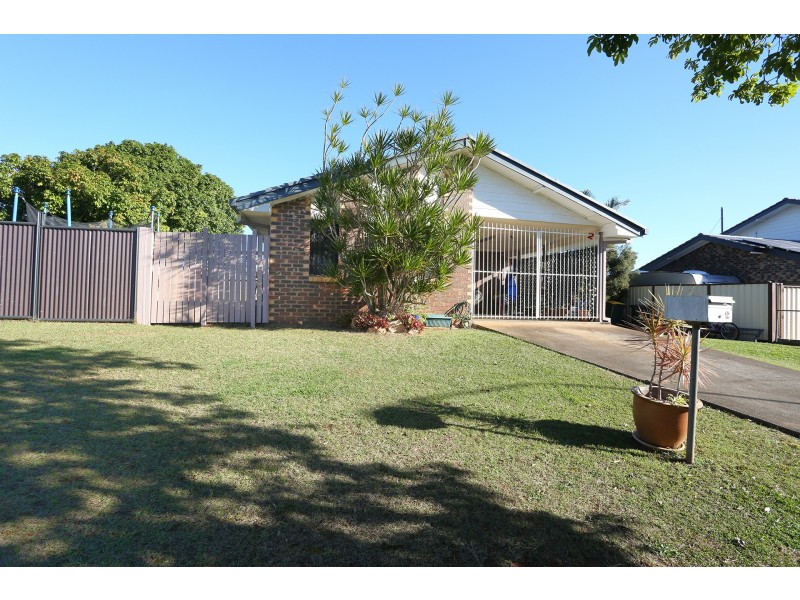 2 Teraglin Street, Manly West QLD 4179