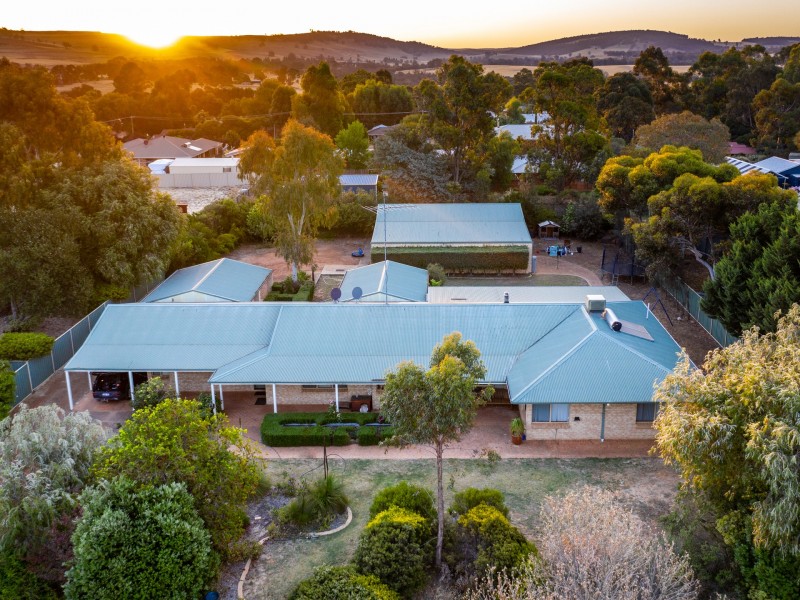 24 Illyarrie Crescent, Boddington WA 6390