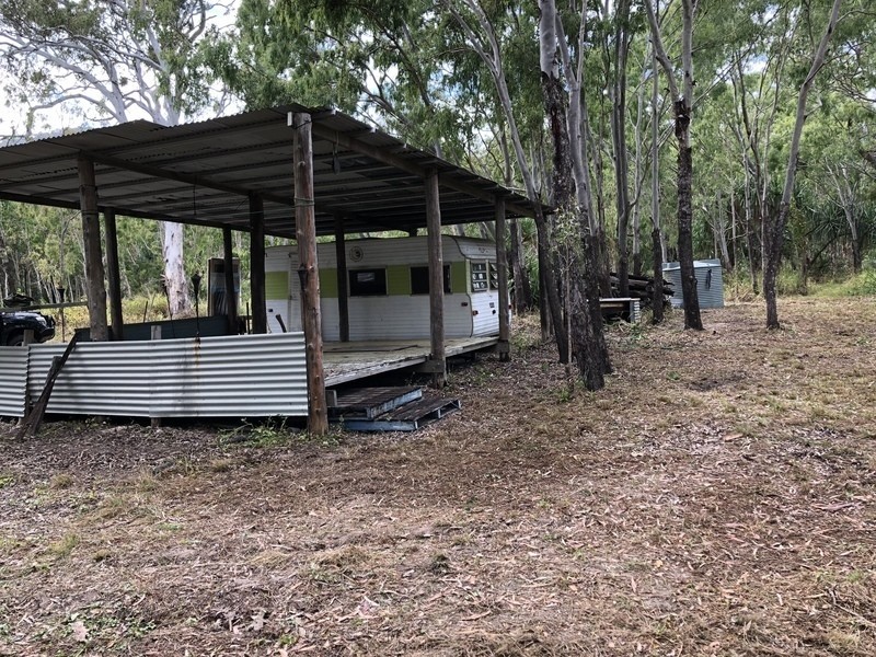 517 West Point Road, West Point QLD 4819