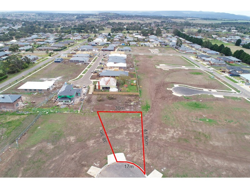 12 Scentbark Way, Gisborne VIC 3437