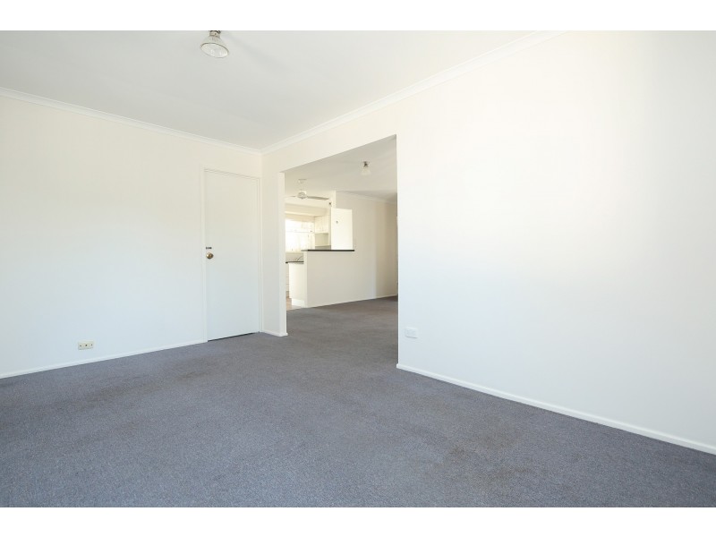 11 Peppermint Street, Crestmead QLD 4132