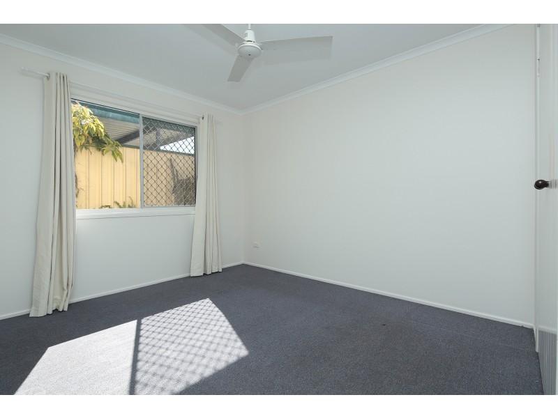 11 Peppermint Street, Crestmead QLD 4132