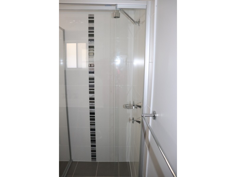 16 Lockheed Hudson drive, Horsley NSW 2530