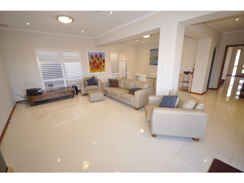 5 Adamson Street, Blakeview SA 5114