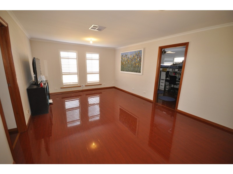 5 Adamson Street, Blakeview SA 5114