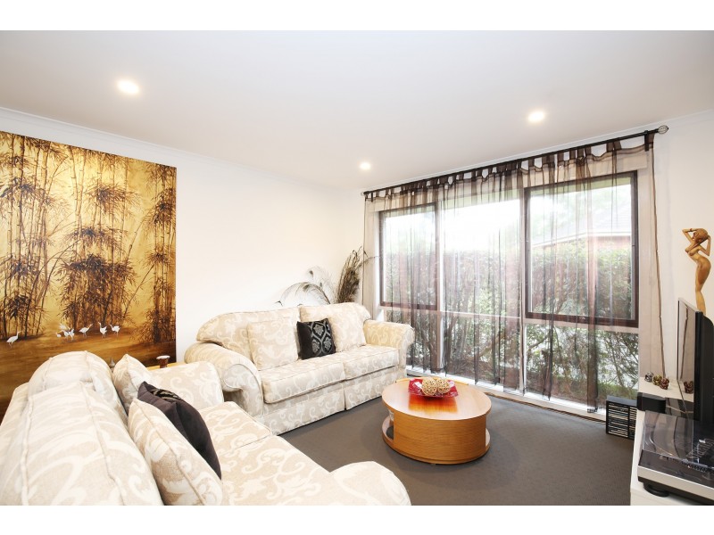 6/21-23 Outhwaite Avenue, Doncaster VIC 3108