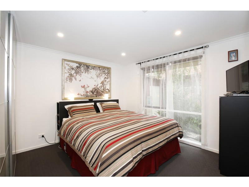 6/21-23 Outhwaite Avenue, Doncaster VIC 3108