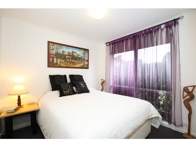 6/21-23 Outhwaite Avenue, Doncaster VIC 3108