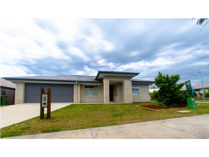 9 Pinehill Street, Yarrabilba QLD 4207