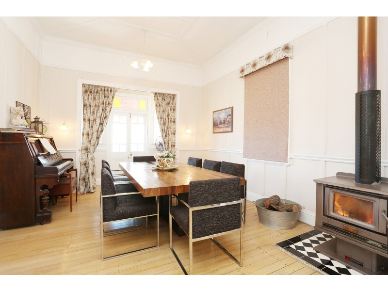 33 Pratten Street, Warwick QLD 4370