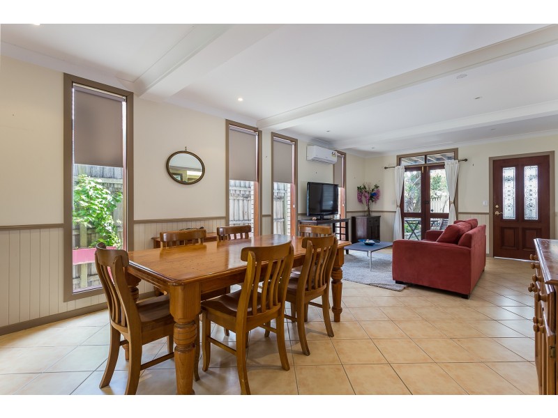 36 Clam Street, Runaway Bay QLD 4216