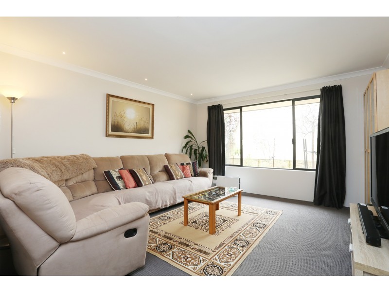 12 Elion Link, Tapping WA 6065