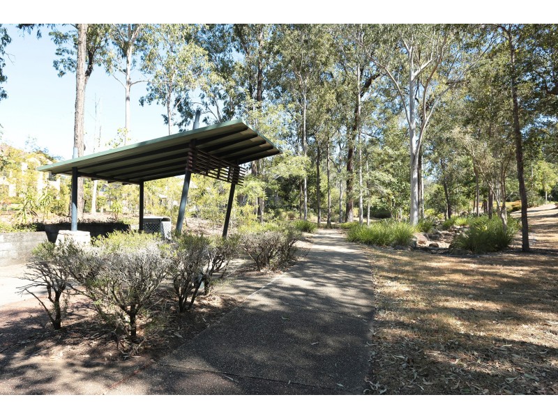 23 Ridgewood Drive, Brookwater QLD 4300