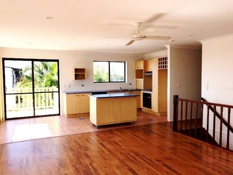 769 Nicklin Way, Battery Hill QLD 4551