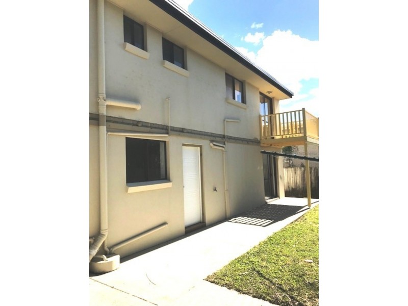 769 Nicklin Way, Battery Hill QLD 4551