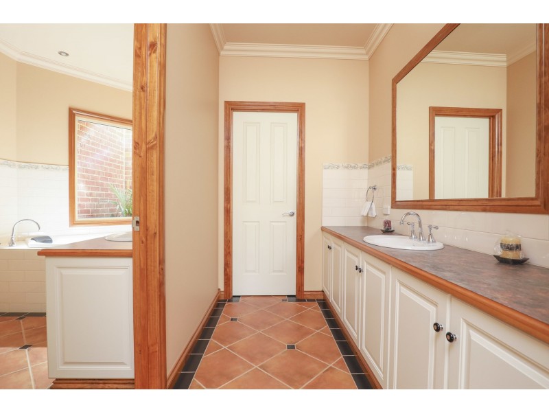 135 Chaffey Street, Merbein VIC 3505